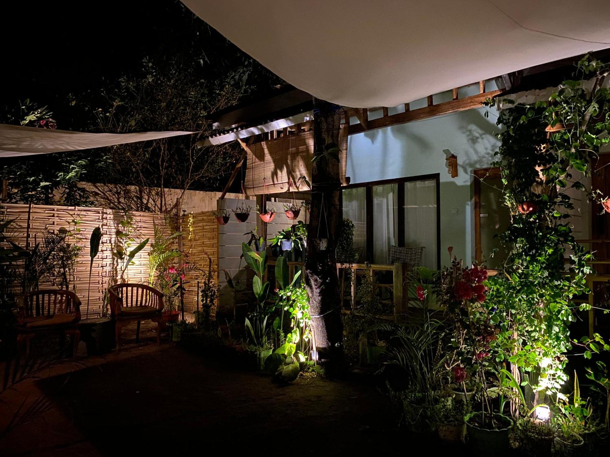 Hotel Marta House Gili Air Extérieur photo